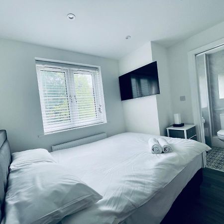 Riverside Premium En Suite Double Room E14 London Exterior photo